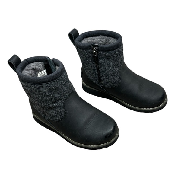 UGG Zip Up Chelsea Boots Wool 12T Little Boy - Picture 8 of 14